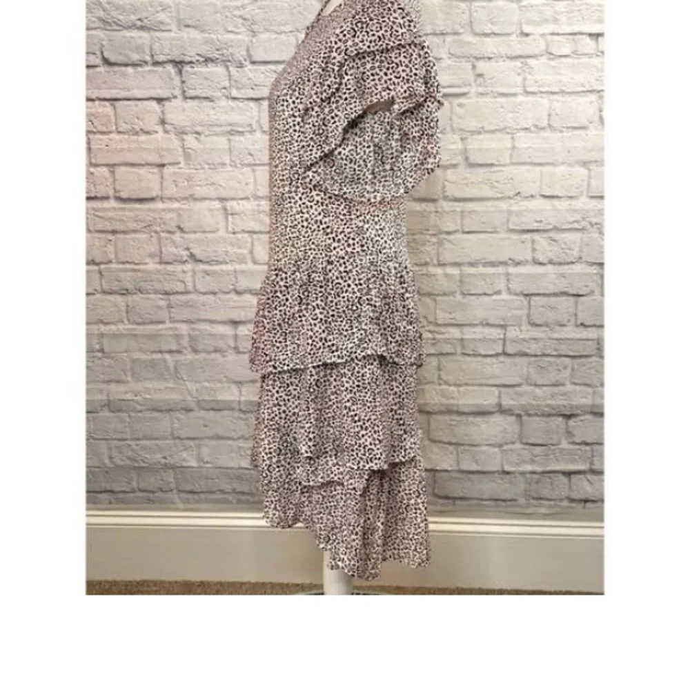 Who What Wear Ruffle Leopard Dress š - Picture 9 of 11